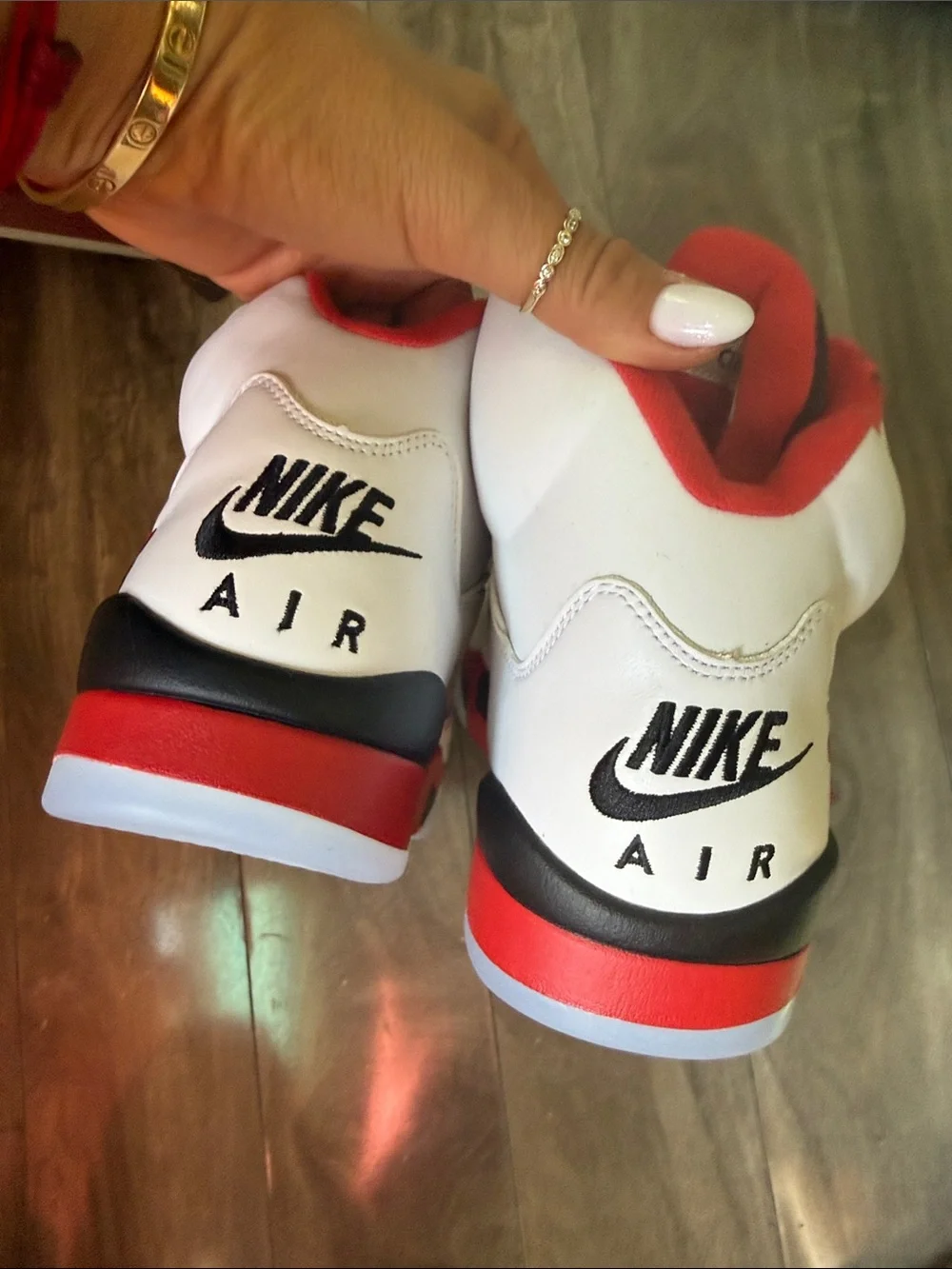 Air Jordan 5 Retro 'Fire Red Black Tongue'